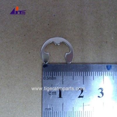 قطعات یدکی ATM NCR 8mm Circlip 445-0653279-101-2 009-0002370