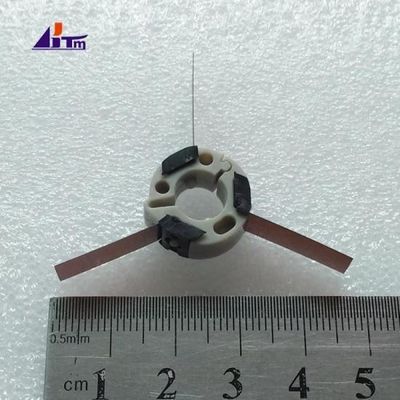 قطعات یدکی از دستگاه ATM Diebold Roller Assy 49024217000B