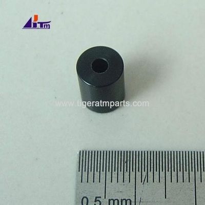 قطعات دستگاه ATM Diebold Roller Exit Pinch 49202764000A