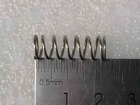 گلوری کاونتر GFS-120-68 قطعات معدنی بهار 7*4*2 7.5*21 قطر سیم 0.8 دوامدار